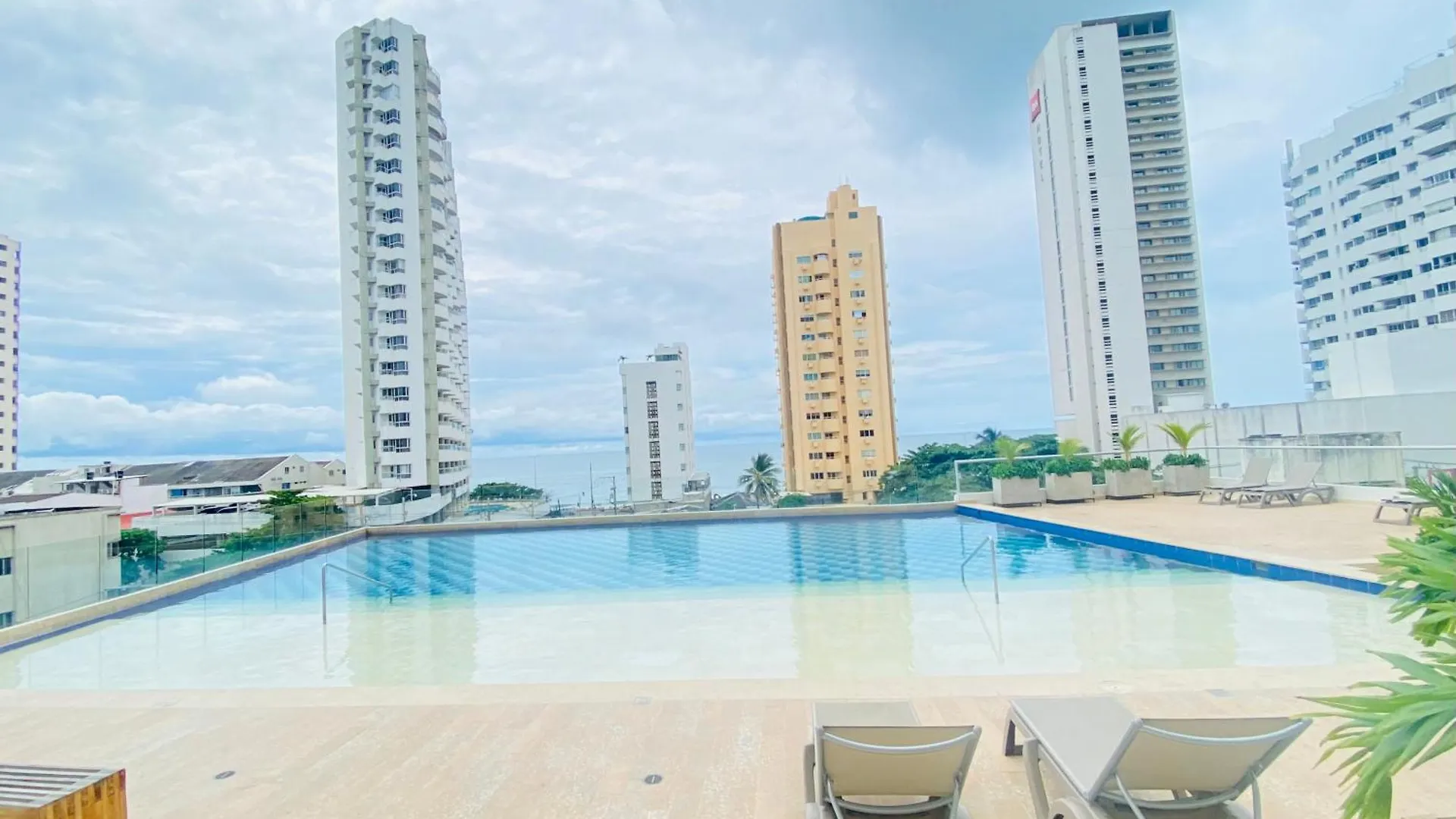 Melodias De Verano Cartagena 0*,  Colombia